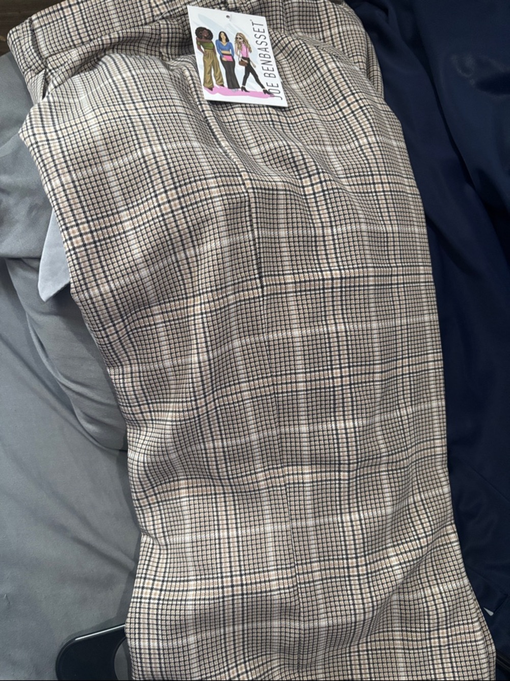 Joe Benbasset Beige and Black Plaid Skirt with Tag